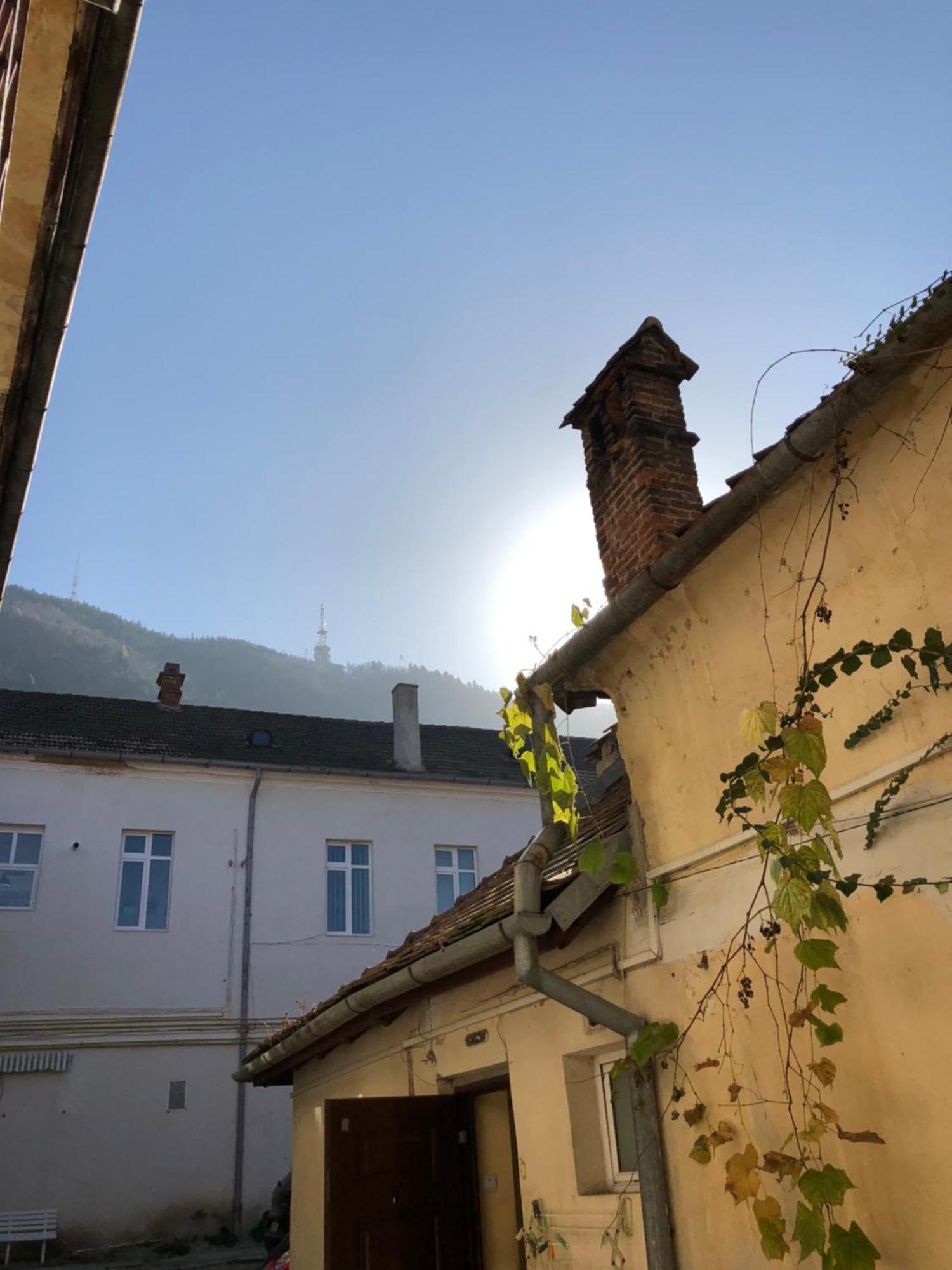 ブラショフCharming Old Town Flat With Mountain Viewアパートメント エクステリア 写真