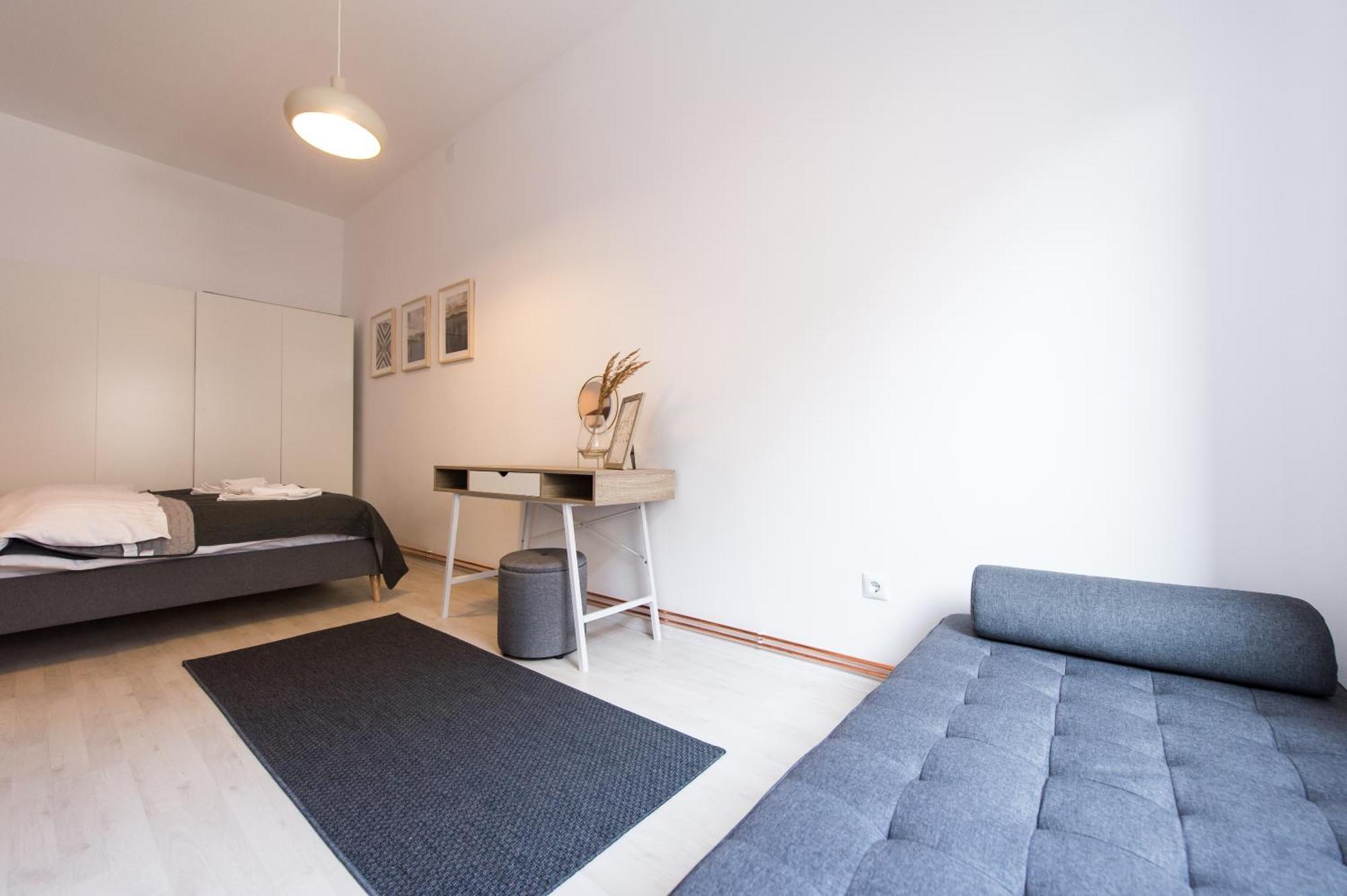 ブラショフCharming Old Town Flat With Mountain Viewアパートメント エクステリア 写真