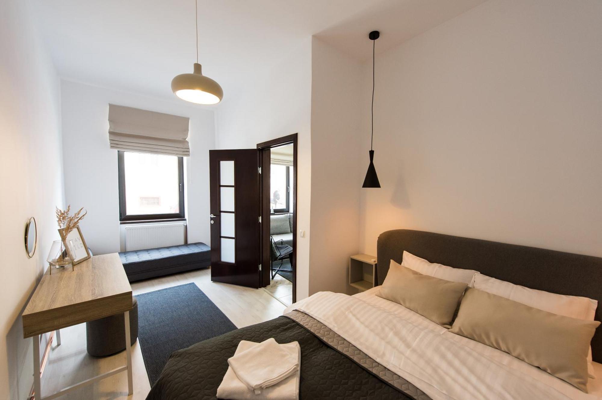 ブラショフCharming Old Town Flat With Mountain Viewアパートメント エクステリア 写真